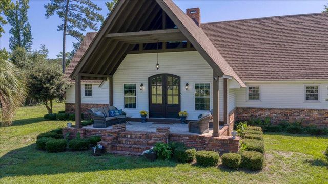 3121 Camden Highway, Sumter, SC 29153