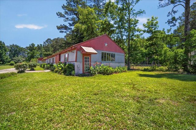 3121 Camden Highway, Sumter, SC 29153