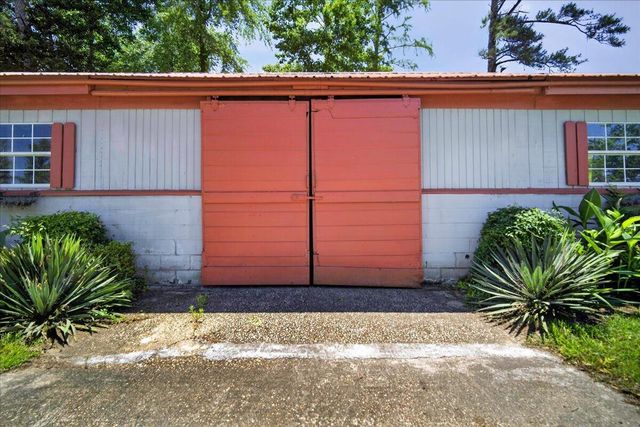 3121 Camden Highway, Sumter, SC 29153