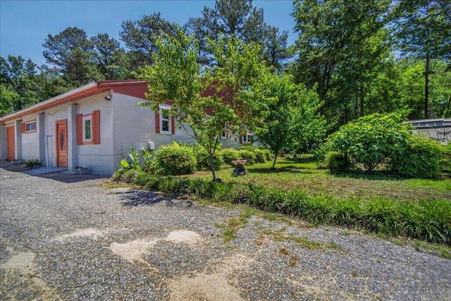 3121 Camden Highway, Sumter, SC 29153