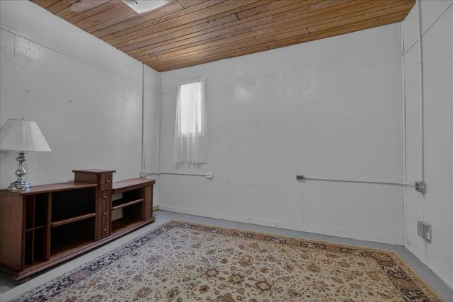 3121 Camden Highway, Sumter, SC 29153