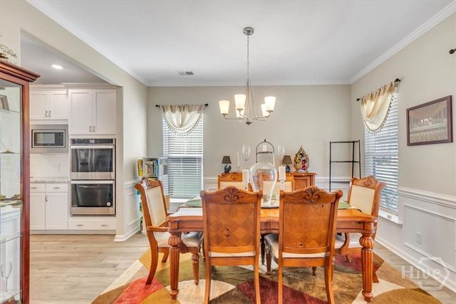 17 Shoefstall Street, Savannah, GA 31407