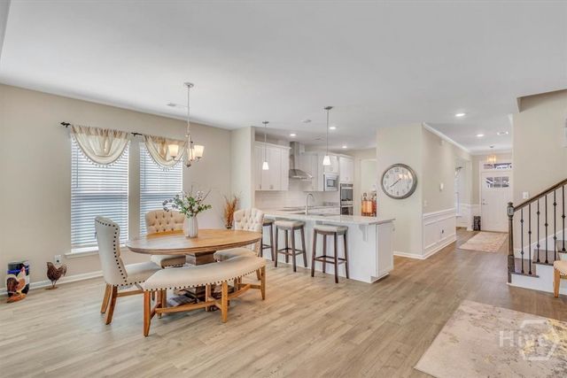 17 Shoefstall Street, Savannah, GA 31407