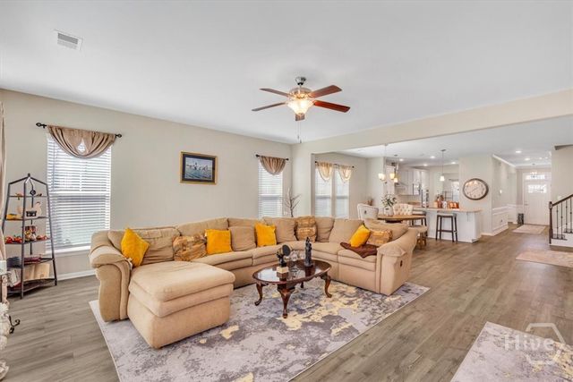 17 Shoefstall Street, Savannah, GA 31407