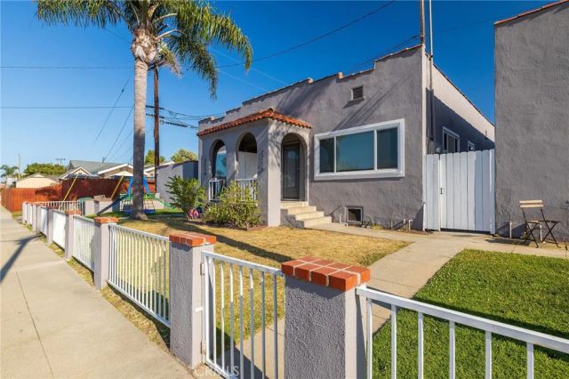 2216 Maricopa Avenue, Torrance, CA 90501