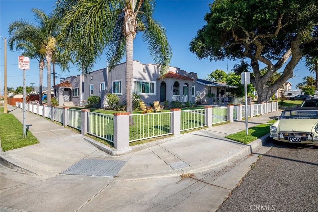 2216 Maricopa Avenue, Torrance, CA 90501
