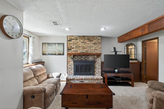 18278 Everton Court, Farmington, MN 55024