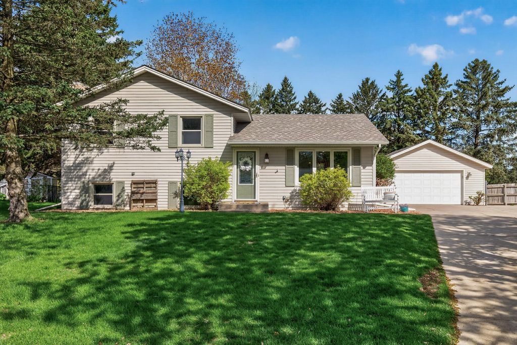 18278 Everton Court, Farmington, MN 55024