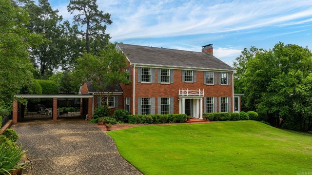 41 Pine Manor Drive, Little Rock, AR 72207