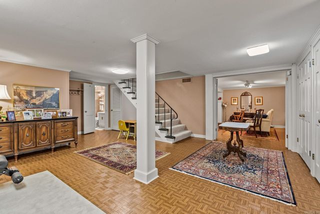 41 Pine Manor Drive, Little Rock, AR 72207