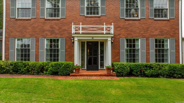 41 Pine Manor Drive, Little Rock, AR 72207