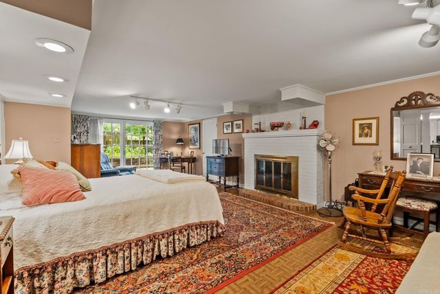 41 Pine Manor Drive, Little Rock, AR 72207
