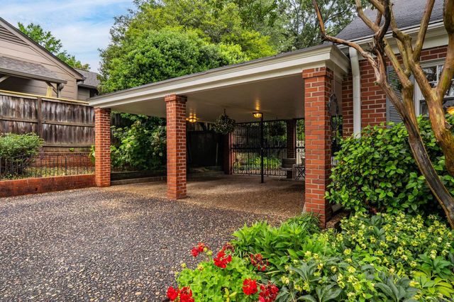 41 Pine Manor Drive, Little Rock, AR 72207