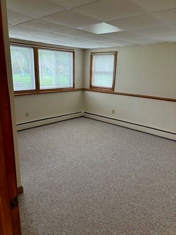 27 B Middleton St B, Millbury, MA 01527