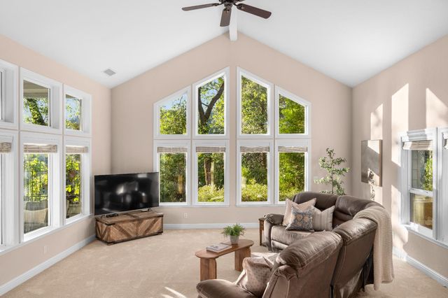 4649 Puerta Del Sol, Camino, CA 95709