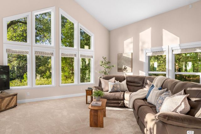 4649 Puerta Del Sol, Camino, CA 95709