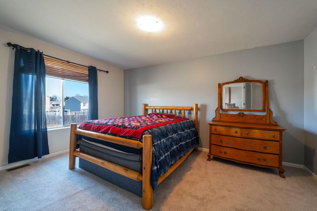 871 E Harmony Drive, Solon Twp, MI 49345