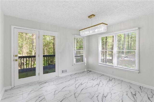 3760 Mountain Cove Road, Snellville, GA 30039