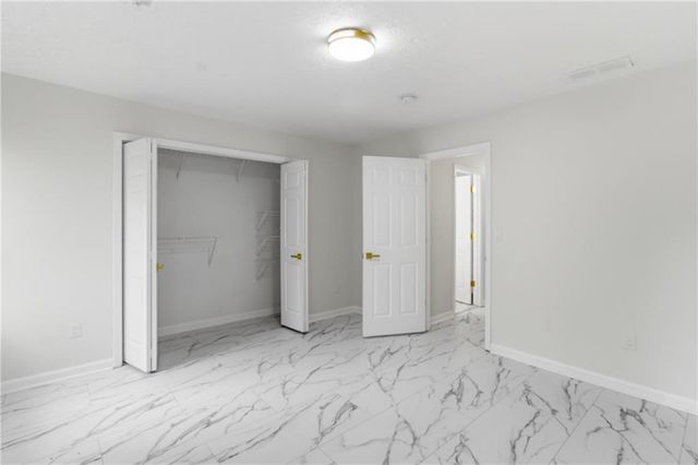 3760 Mountain Cove Road, Snellville, GA 30039