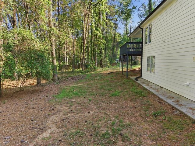 3760 Mountain Cove Road, Snellville, GA 30039