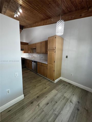 13640 SW 102nd Ln, Miami, FL 33186