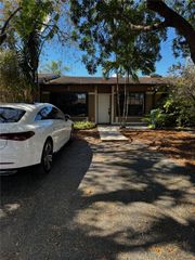 13640 SW 102nd Ln, Miami, FL 33186