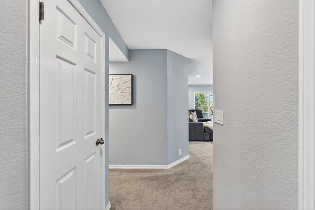 22103 Vista Del Plaza Lane 22, Hayward, CA 94541