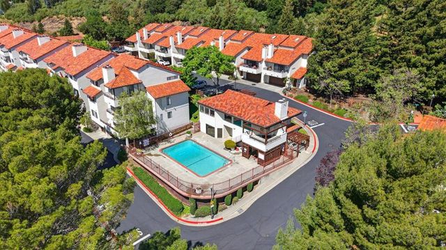 22103 Vista Del Plaza Lane 22, Hayward, CA 94541
