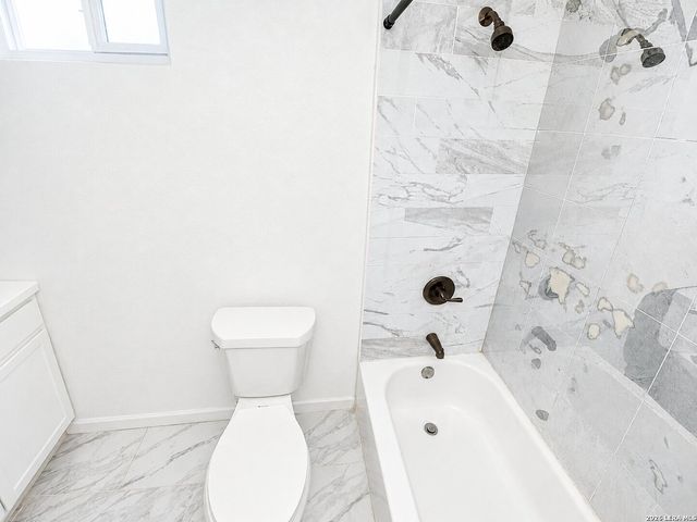 235 Benita, San Antonio, TX 78210