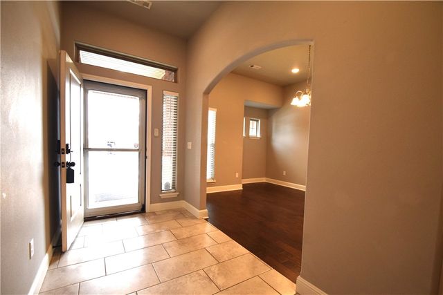 4504 SW Plumley Avenue, Bentonville, AR 72713