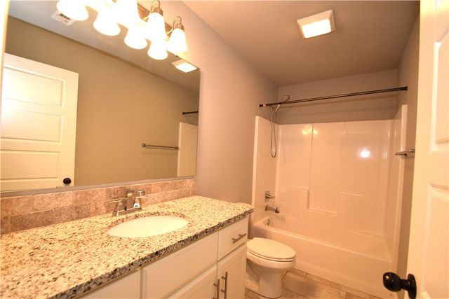 4504 SW Plumley Avenue, Bentonville, AR 72713