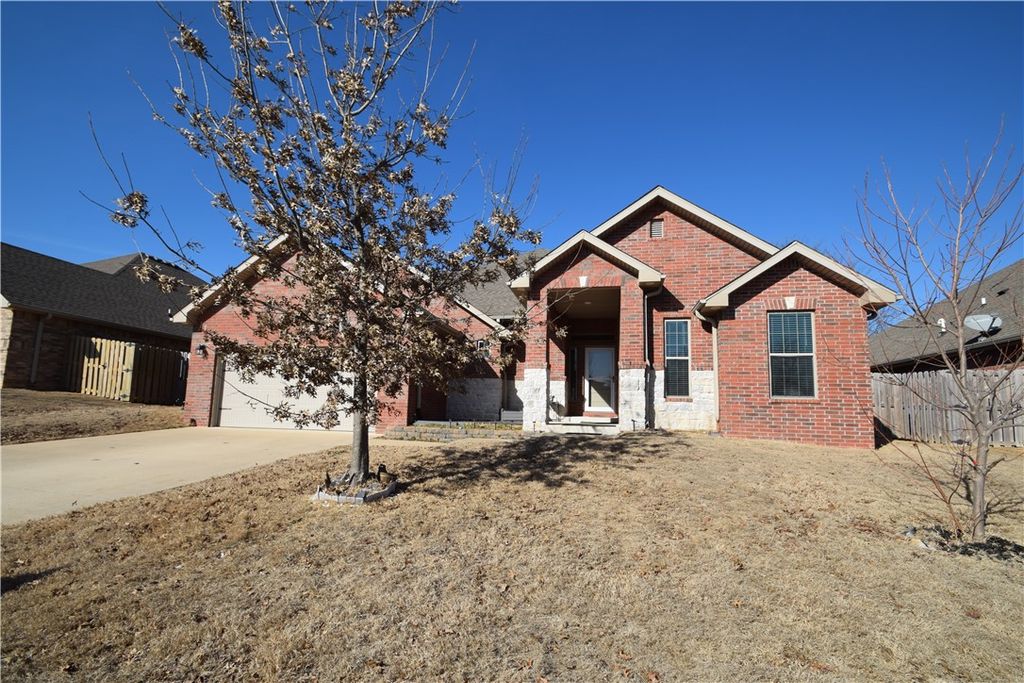 4504 SW Plumley Avenue, Bentonville, AR 72713