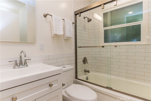7161 El Rey, Buena Park, CA 90620