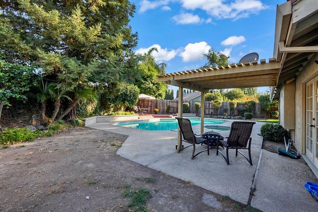 2804 Van Tuyl Pl, Modesto, CA 95356