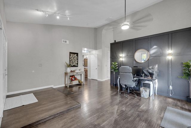 2804 Van Tuyl Pl, Modesto, CA 95356
