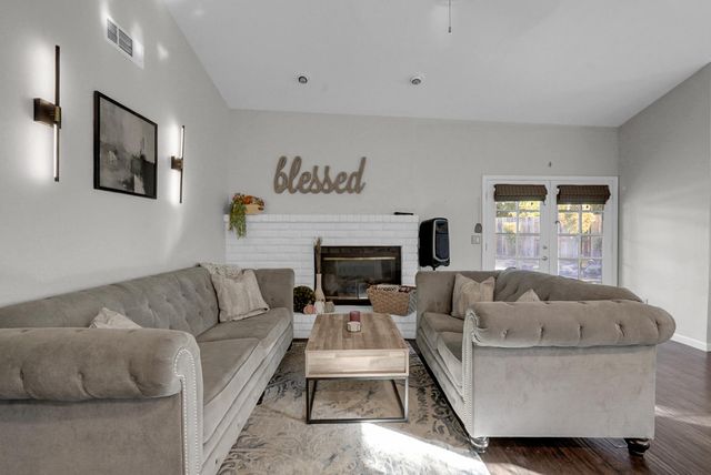 2804 Van Tuyl Pl, Modesto, CA 95356
