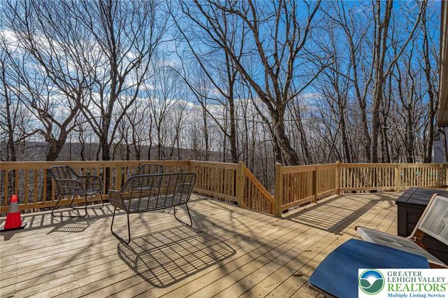 121 Algonquin Trail, Tunkhannock Twp, PA 18210