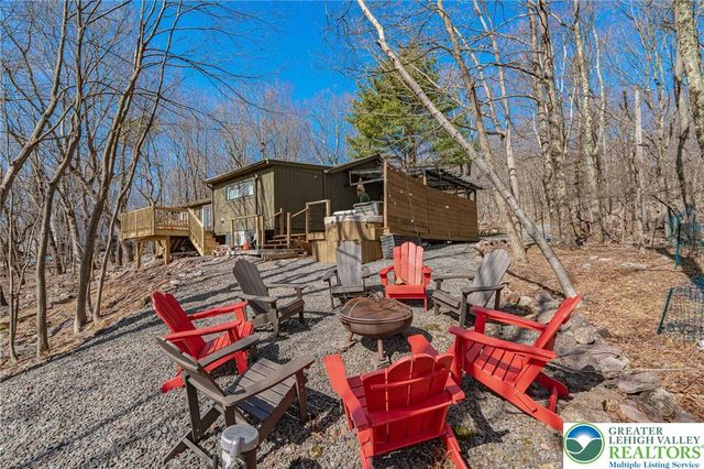 121 Algonquin Trail, Tunkhannock Twp, PA 18210