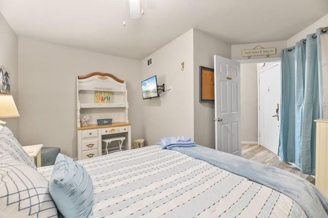 9520 Seawall Boulevard 130, Galveston, TX 77554