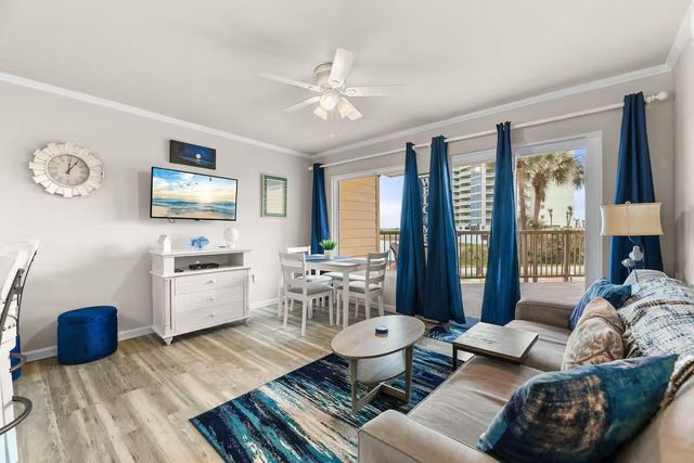 9520 Seawall Boulevard 130, Galveston, TX 77554