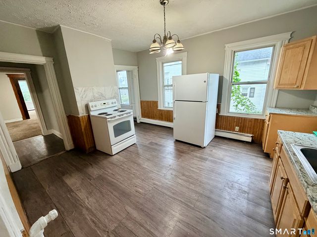 157 Adelaide Street 2, Hartford, CT 06114