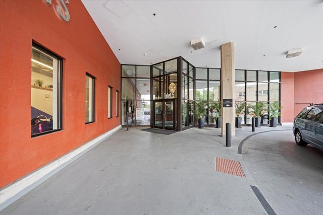 1645 W Ogden Avenue 435, Chicago, IL 60612