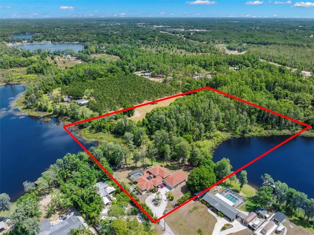19229 BLOUNT ROAD, Lutz, FL 33558