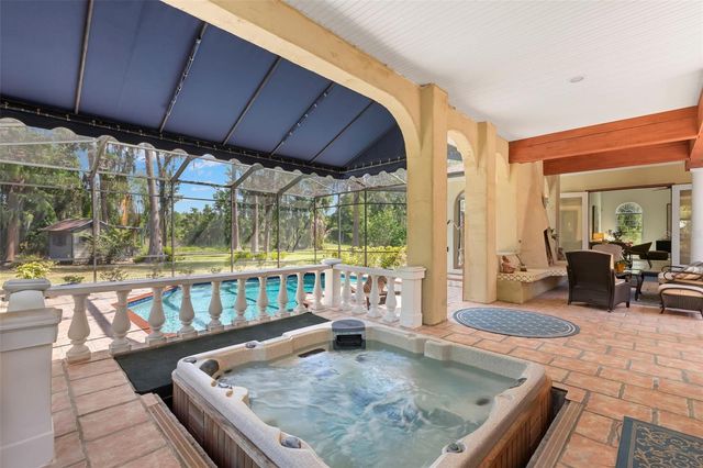 19229 BLOUNT ROAD, Lutz, FL 33558