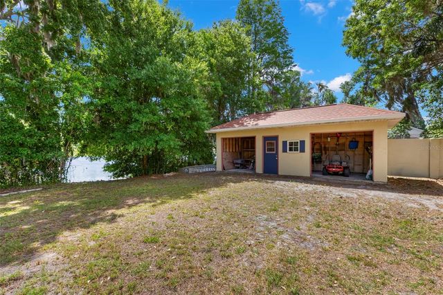 19229 BLOUNT ROAD, Lutz, FL 33558