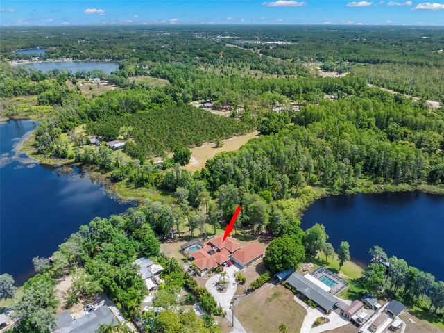19229 BLOUNT ROAD, Lutz, FL 33558