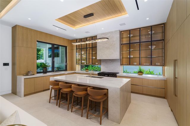 6107 N Ocean Boulevard, Ocean Ridge, FL 33435