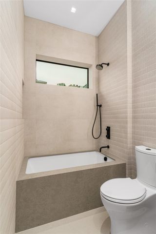 6107 N Ocean Boulevard, Ocean Ridge, FL 33435