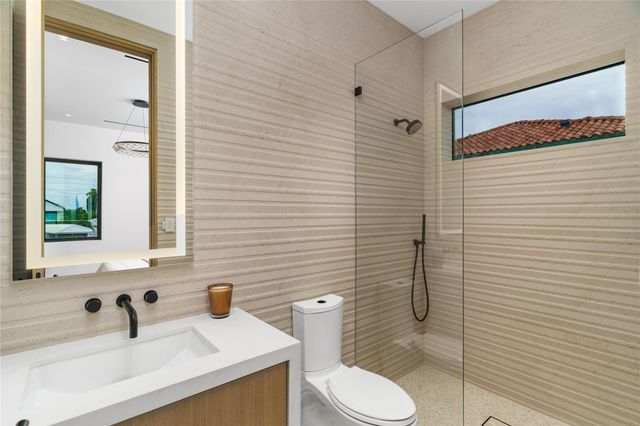 6107 N Ocean Boulevard, Ocean Ridge, FL 33435