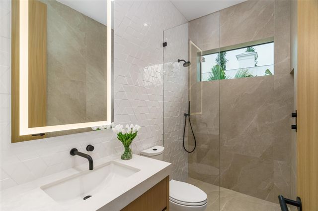 6107 N Ocean Boulevard, Ocean Ridge, FL 33435